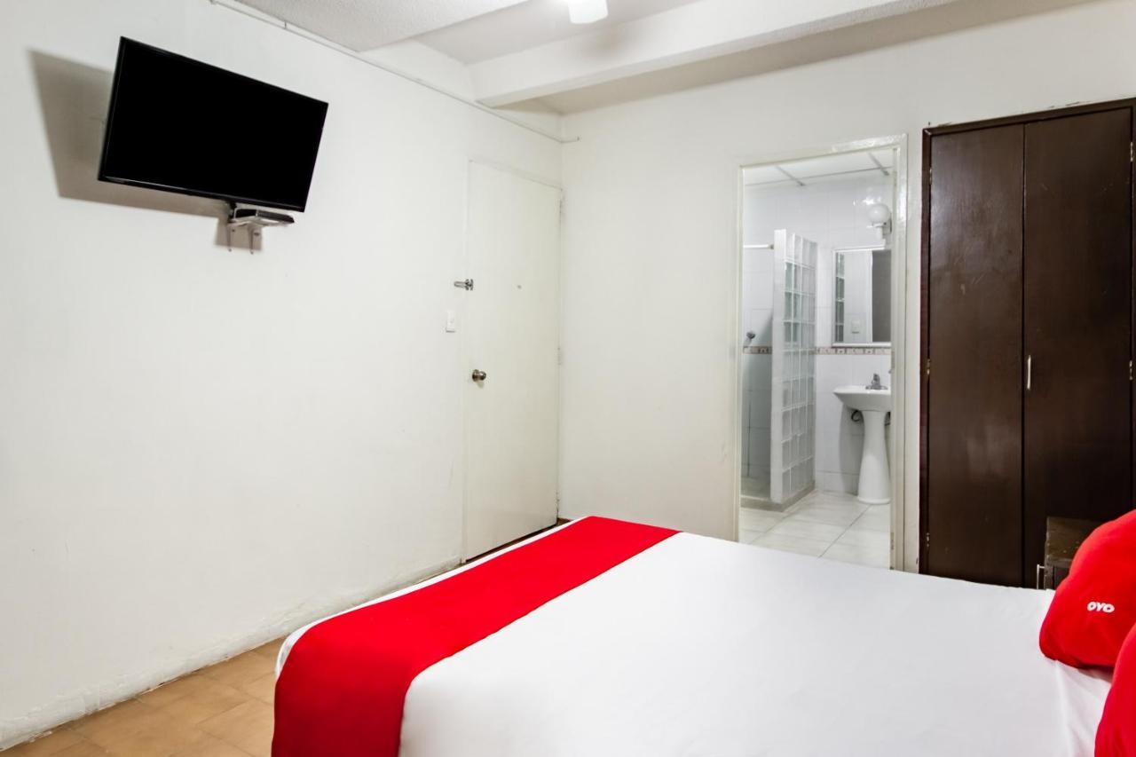 לאון Hotel Halley מראה חיצוני תמונה