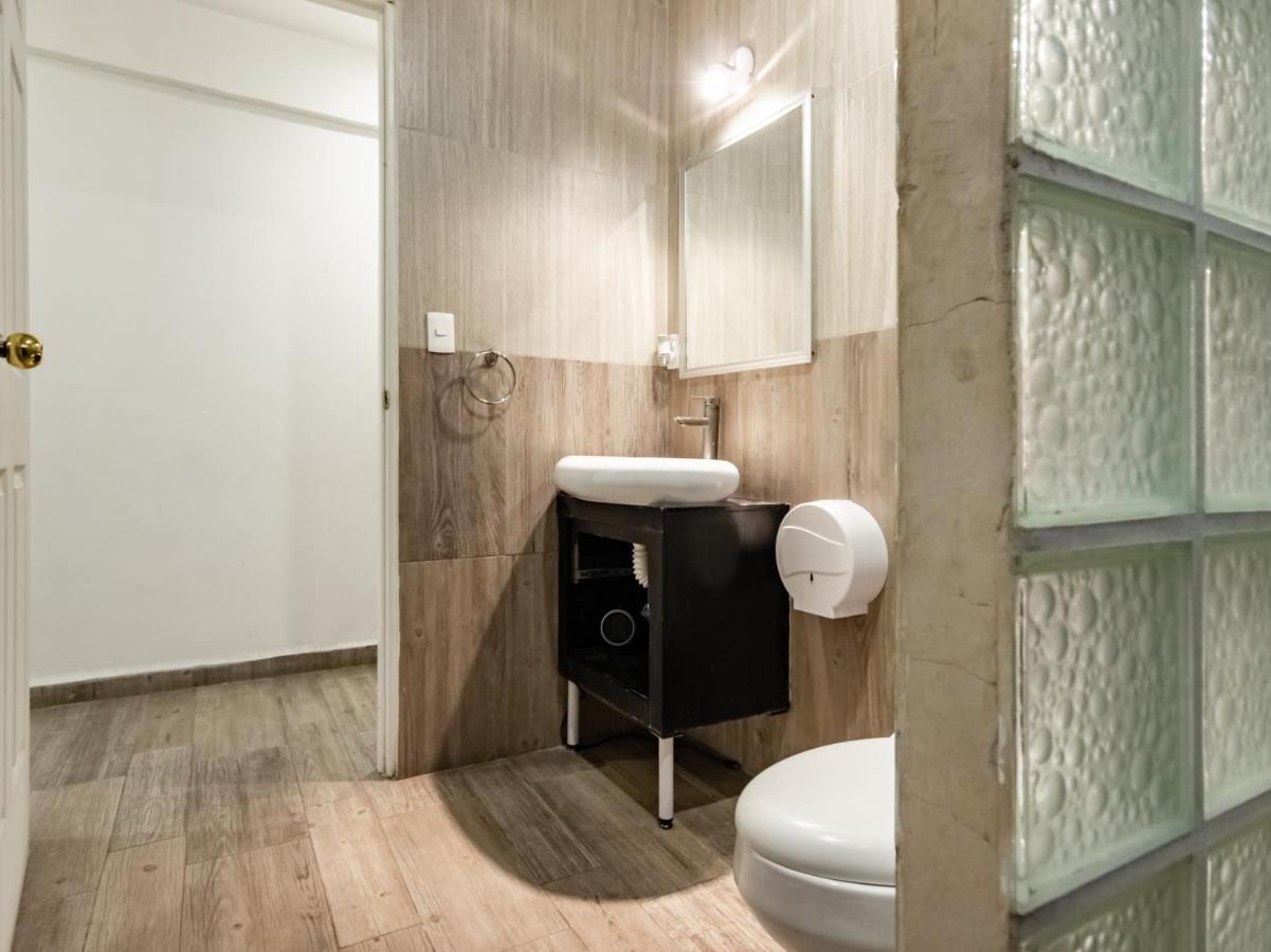 לאון Hotel Halley מראה חיצוני תמונה
